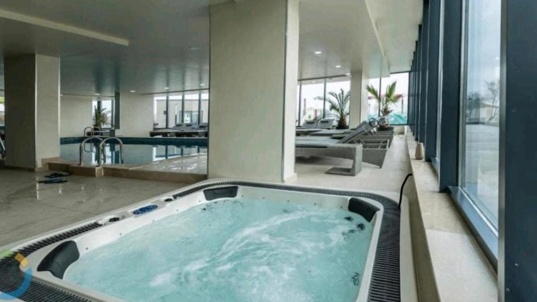 Apartament Rebeca Lux By Alezzi Beach Resort นาโวดาริ ภายนอก รูปภาพ