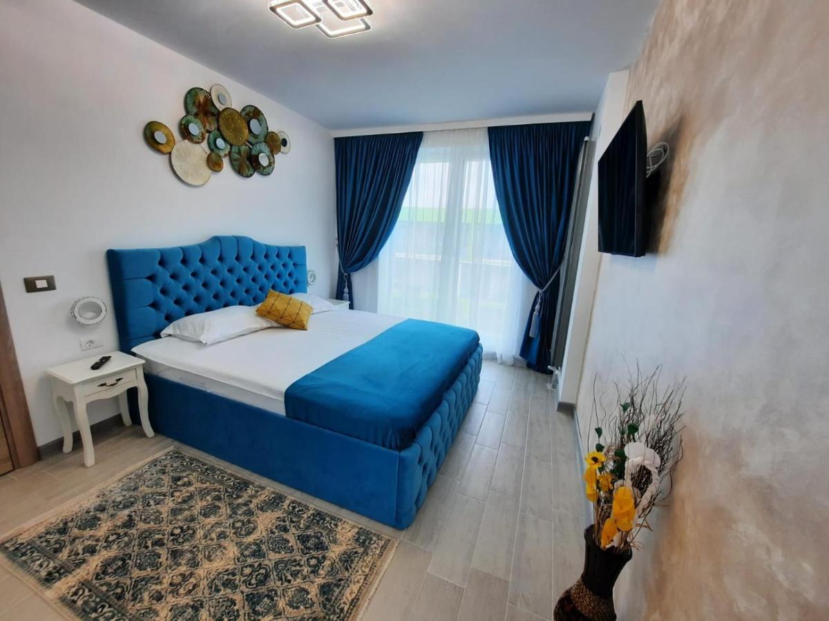 Apartament Rebeca Lux By Alezzi Beach Resort นาโวดาริ ภายนอก รูปภาพ